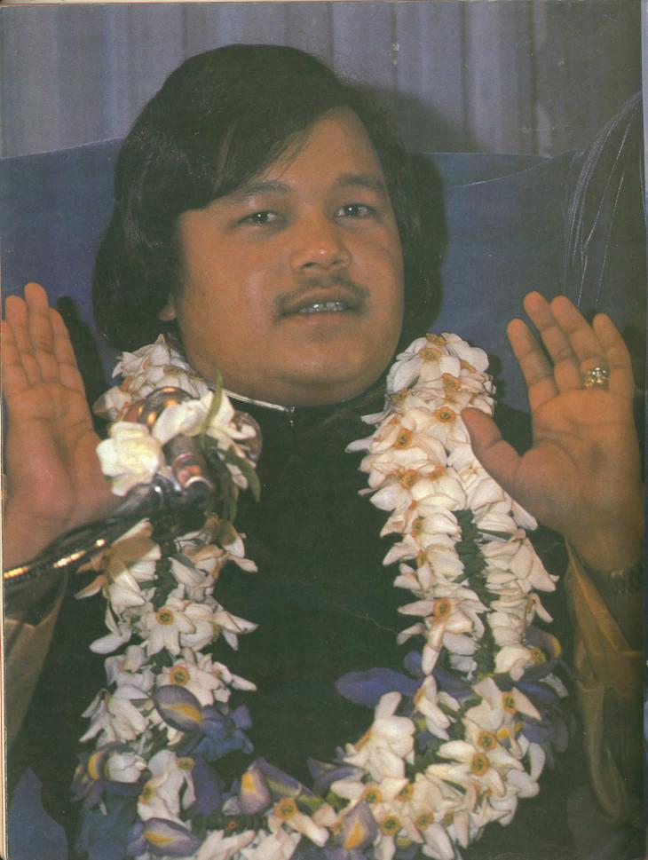 A Flower Bedecked Maharaji (Prem Rawat)