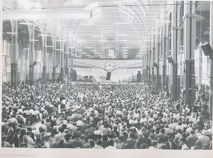 Maharaji Picture Book