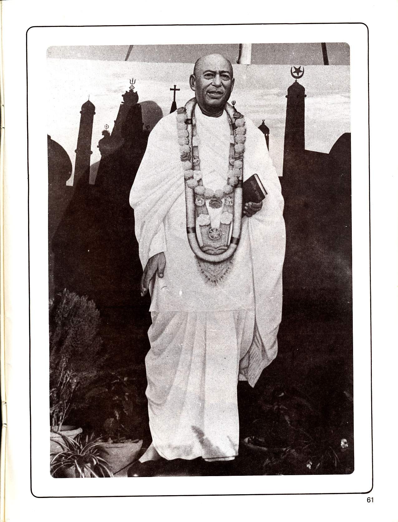 Shri Hans Ji Maharaj conn-61 (427K)