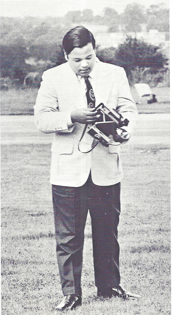 Prem Rawat aka Guru Maharaj Ji - Divine Light magazine Guru Puja Special 1973