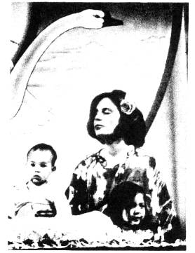 Durga Ji Wife Of Prem Rawat (Maharaji) the Lord of the Universe On Stage Montreal April 29, 1977