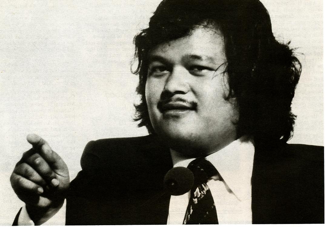 Prem Rawat Inspirational Speaker At The Holi Festival near Malaga, Spain, on Friday, March 24, 1978 Prem Rawat Inspirational Speaker At The Holi Festival near Malaga, Spain, on Friday, March 24, 1978