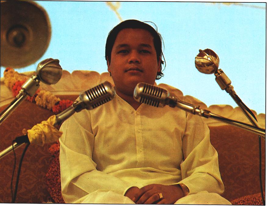 Prem Rawat Inspirational Speaker At Hans Jayanti Festival 1971