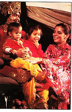 Prem Rawat aka Guru Maharaj Ji aka Maharaji