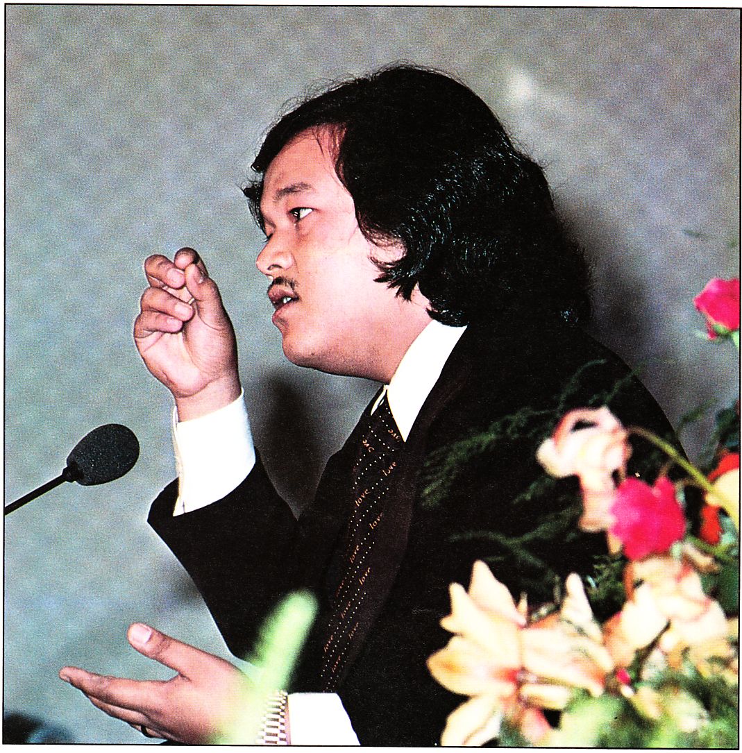 Prem Rawat Inspirational Speaker at Riva del Garda, Italy, May 18, 1976