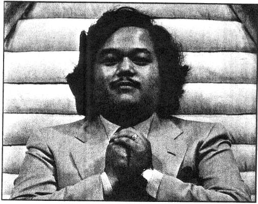 Prem Rawat Inspirational Speaker When He Was Guru Maharaj Ji, The Lord Of The Universe Being Worshipped At Hans Jayanti, 1978