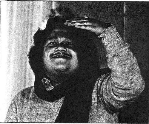 Prem Rawat Inspirational Speaker When He Was Guru Maharaj Ji, The Lord Of The Universe Being Worshipped At Hans Jayanti, 1978