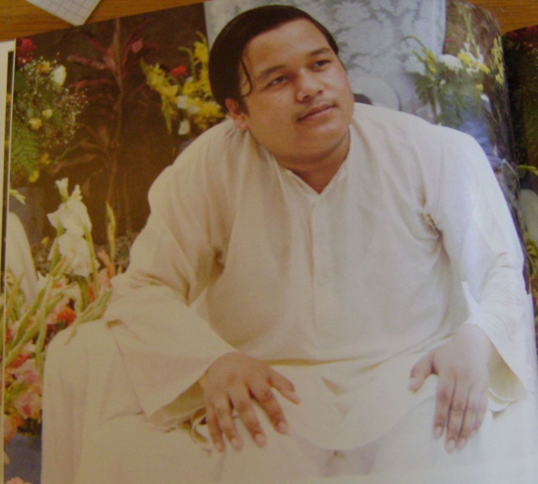 Prem Rawat Inspirational Speaker The Fat Boy Perfect Master And Lord Of The Universe 1972 Prem Rawat Inspirational Speaker The Fat Boy Perfect Master And Lord Of The Universe 1972