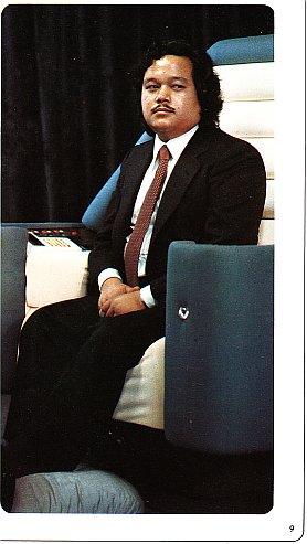 Prem Rawat Inspirational Speaker at Guru Puja (Worship) 1979