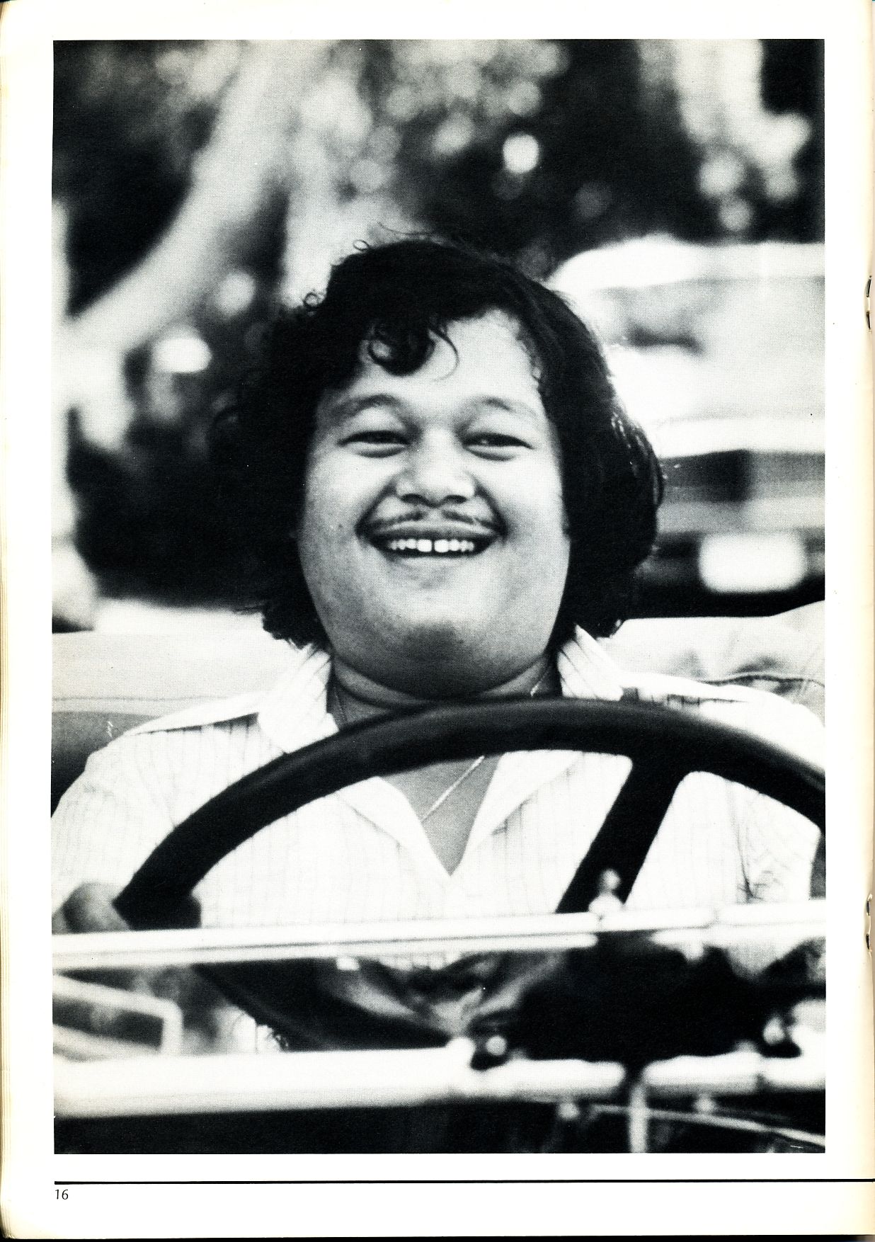 Prem Rawat Inspirational Speaker at Guru Puja Geneva September 1978 Prem Rawat Inspirational Speaker at Guru Puja Geneva September 1978