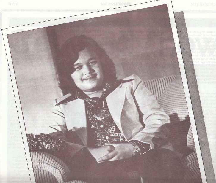 Prem Rawat aka Maharaji aka Guru Maharaj Ji in 1975 Prem Rawat aka Maharaji aka Guru Maharaj Ji in 1975