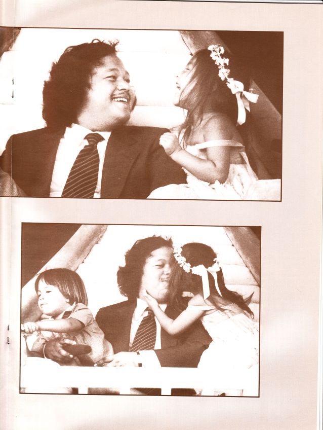 Prem Rawat aka Maharaji with Children On Stage 1978
