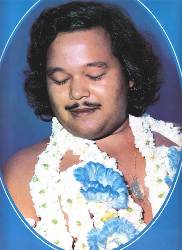 Prem Rawat Inspirational Speaker the Very Blue Perfect Master at Holi '79