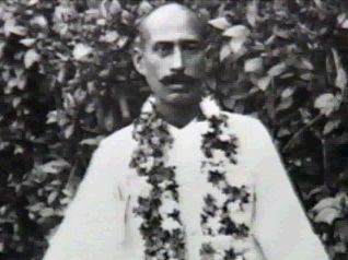Hans Rawat on the make