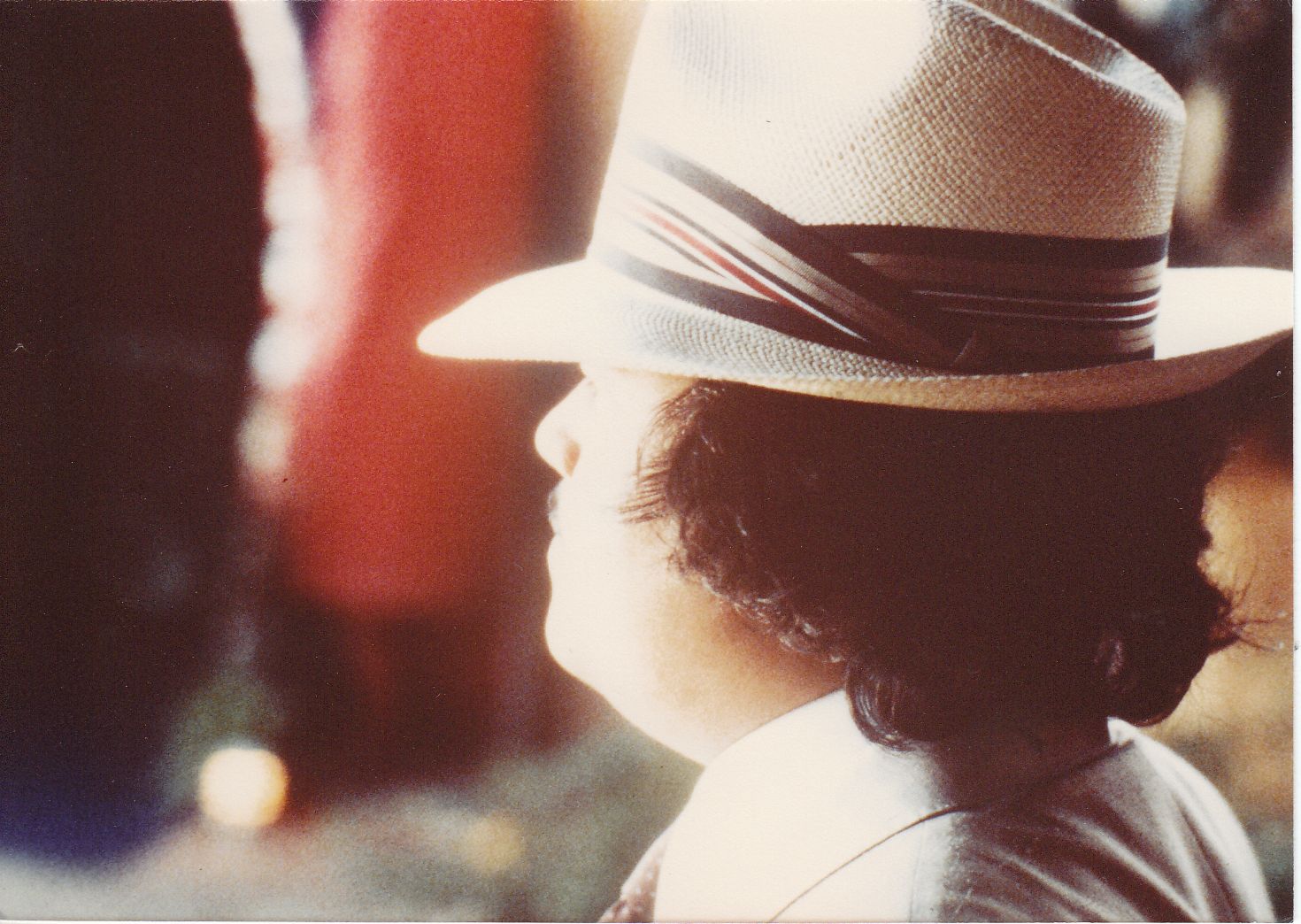 Prem Rawat Inspirational Speaker Photo With Stylish Hat circa 1979