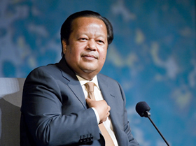 Prem Rawat Inspirational Speaker teaching about Clarity Prem Rawat Inspirational Speaker teaching about Clarity