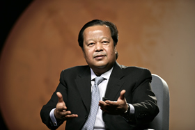 Prem Rawat Inspirational Speaker teaching about Clarity Prem Rawat Inspirational Speaker teaching about Clarity