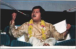 Prem Rawat Inspirational Speaker teaching about the Almighty Prem Rawat Inspirational Speaker teaching about the Almighty