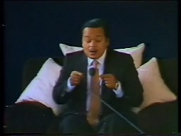 Maharaji's Teaching About Faith in Himself