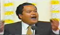 Prem Rawat Inspirational Speaker teaching about Satguru Prem Rawat Inspirational Speaker teaching about Satguru
