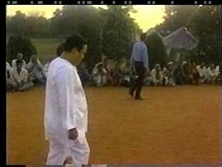 Prem Rawat Extolling Begging To Him