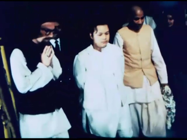 Prem Rawat Inspirational Speaker at Glastonbury, 1971 Prem Rawat Inspirational Speaker at Glastonbury, 1971