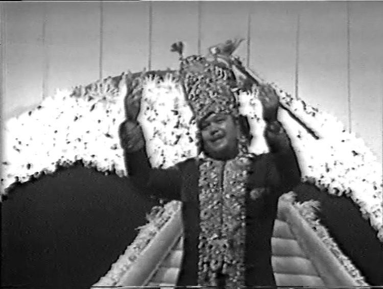 Prem Rawat Dancing As Krishna