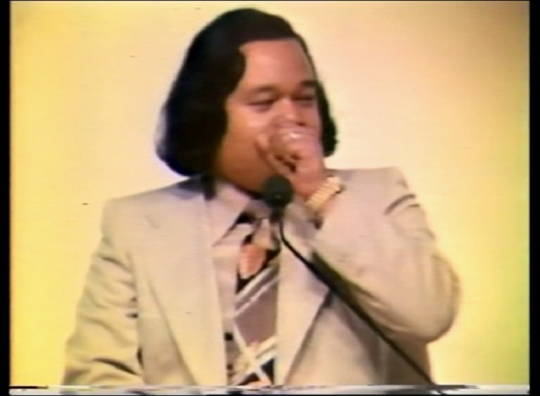 Prem Rawat aka Maharaji at Holi 1977