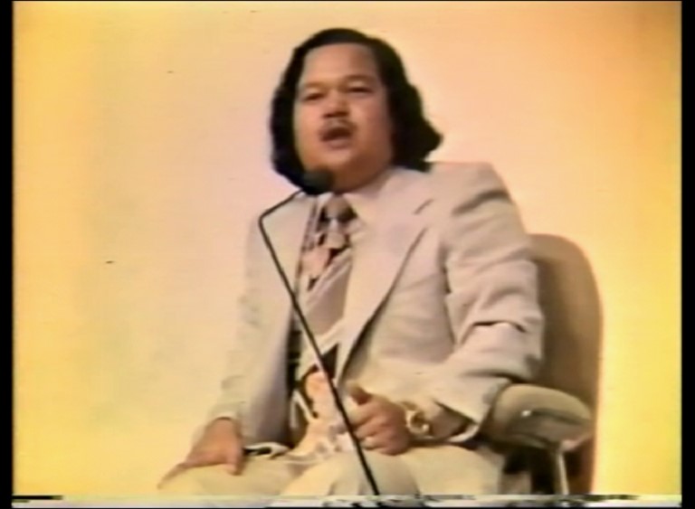 Prem Rawat aka Maharaji at Holi 1977