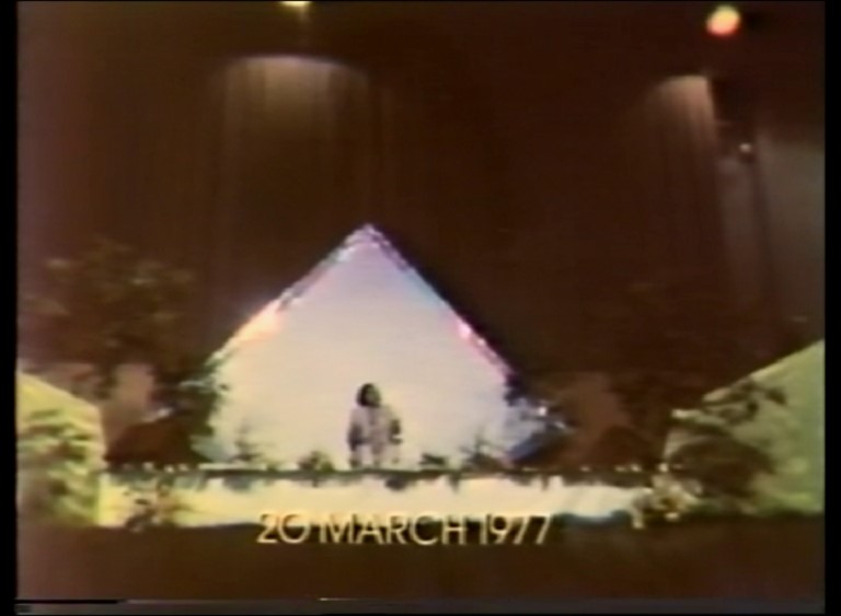 Prem Rawat aka Maharaji at Holi 1977